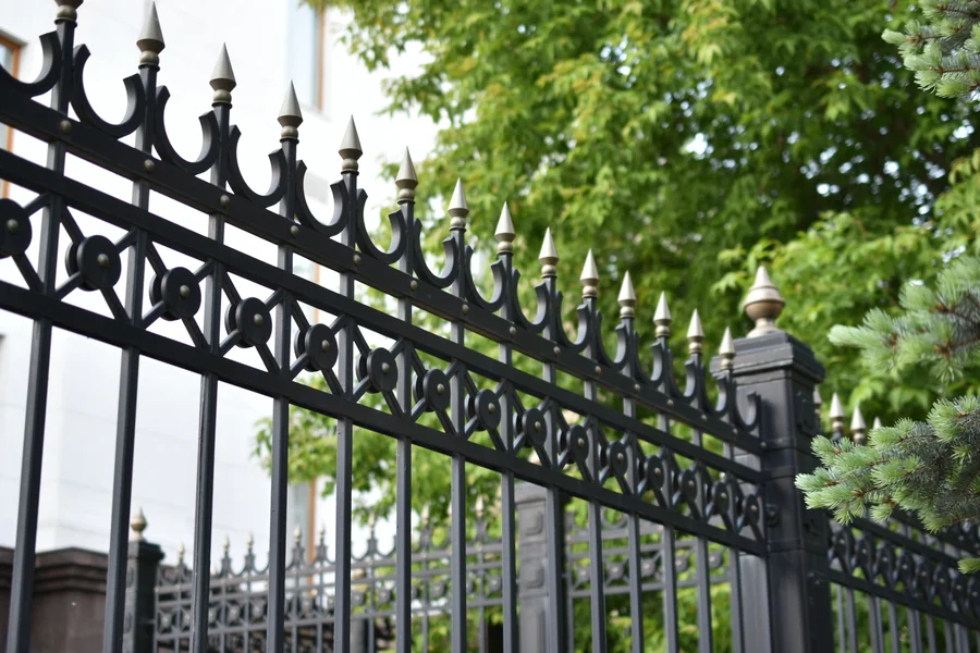 Why Choose Aluminum Fencing For Residential Boundaries Cape Coral, FL
